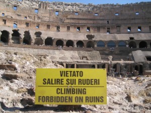 Translation at the Colosseum - Speech Marks Translation in Rome